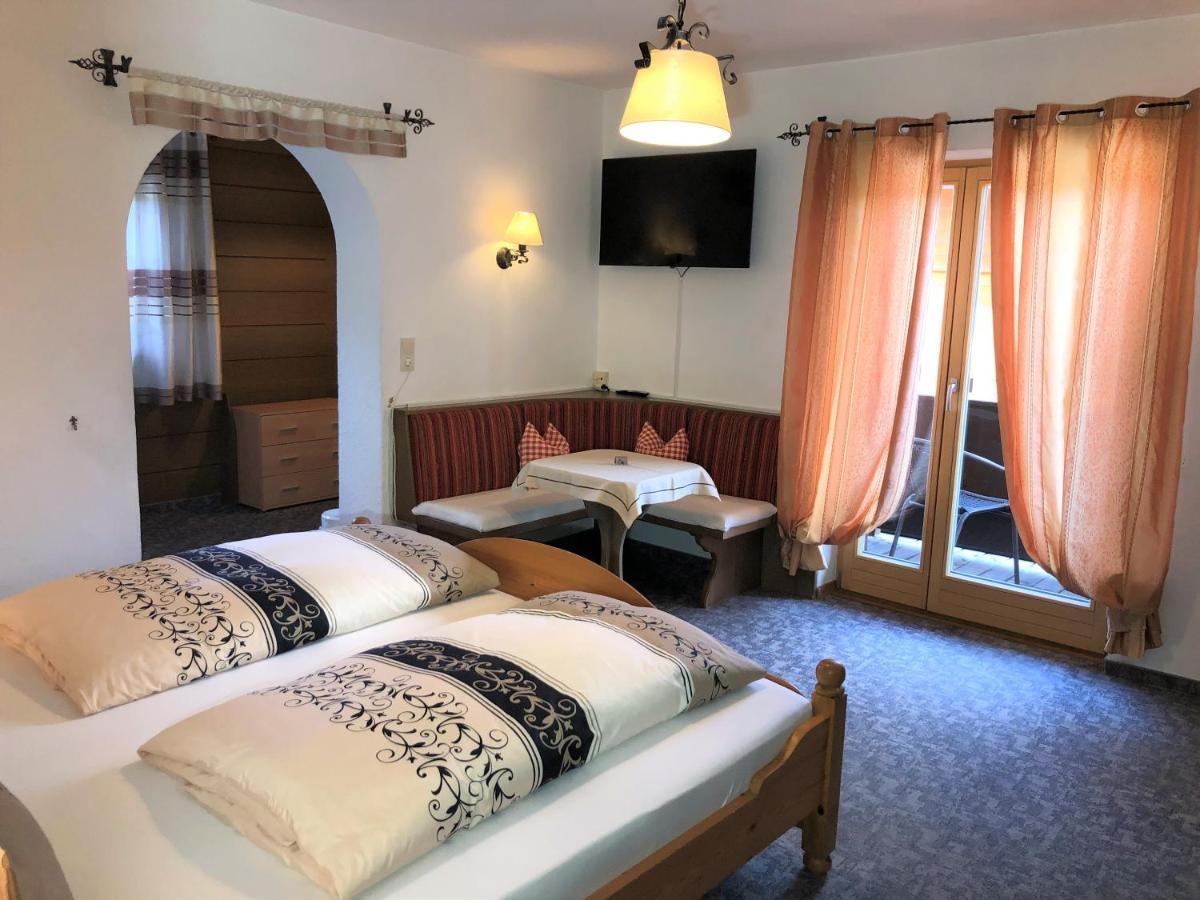 Gaestehaus Am Kurparkweg Hotel Reit im Winkl Bagian luar foto