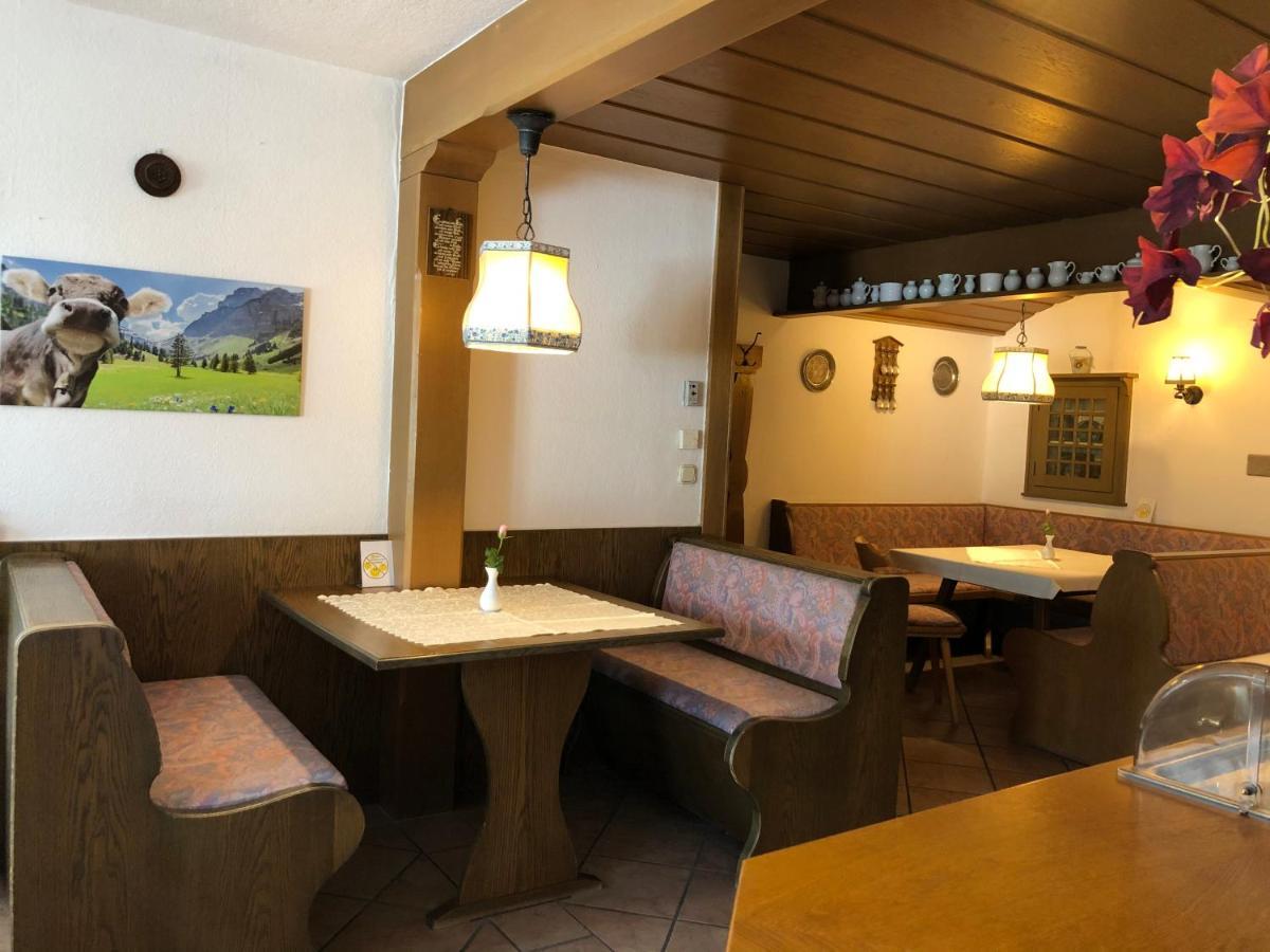 Gaestehaus Am Kurparkweg Hotel Reit im Winkl Bagian luar foto